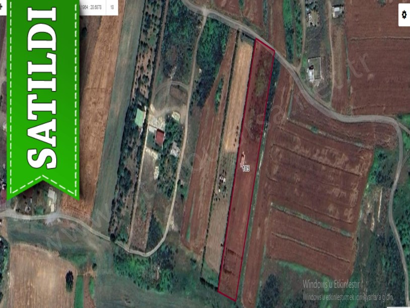 Arnavutköy Haraççıda Satılık Arsa , 281 M2 Evlerin Yakını Yolu Var