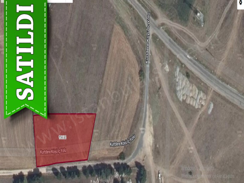 Tekirdağ Saray Kurtderede Satılık Arsa , 250 M2 Köy imarlı Yolu var
