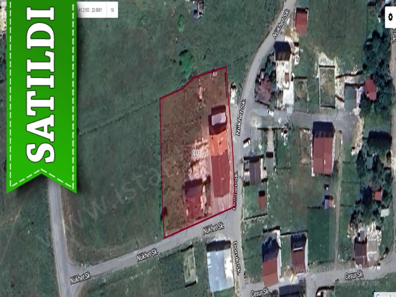 Arnavutköy Taşolukta Satılık Arsa , 206 M2 Merkezde Caddeye Yakın