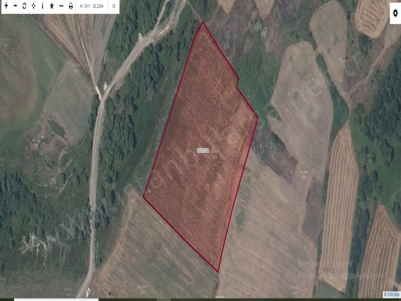 Silivri Fenerköyde Satılık Arsa , 244 m2 Çaplı Yolu Var 