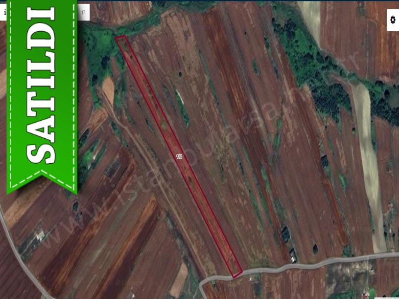Arnavutköy Haraççıda Satılık Arsa , 200 m2 Çaplı Yolu Var