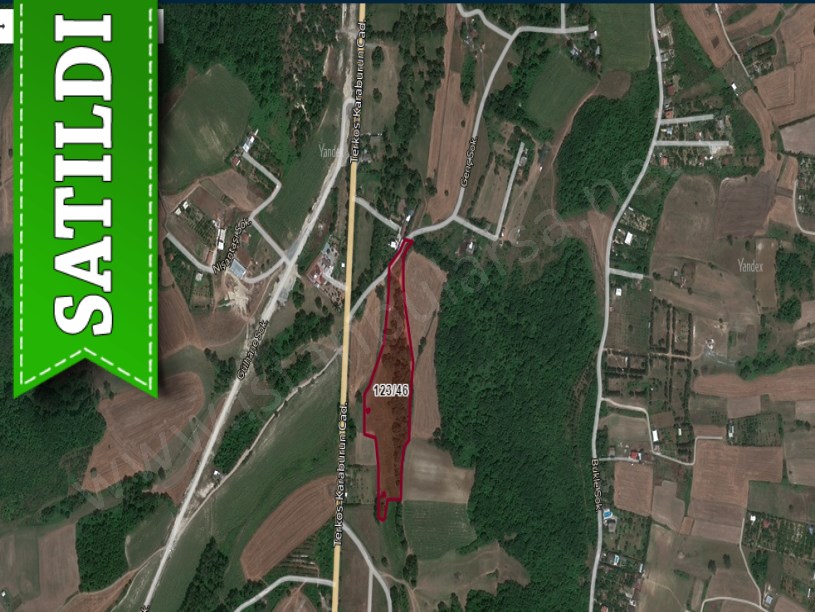 Arnavutköy Baklalıda Satılık Arsa , 260 M2 Yeri Belli Çevrili