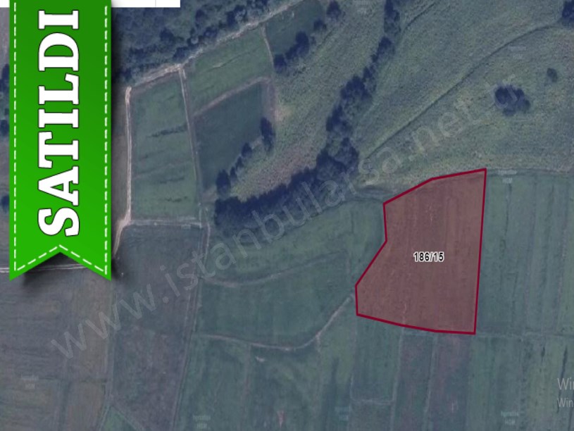 Çatalca Çiftlikköyde Satılık Arsa , 253 M2 Yolu Var Hisseli 