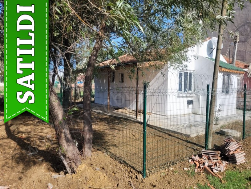Arnavutköy İmrahor Satılık Müstakil Ev , 80 m2 Doğalgazlı Güzel Konumda