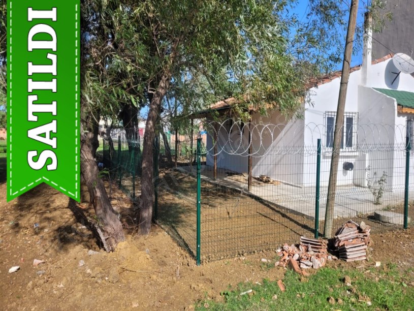 Arnavutköy İmrahor Satılık Müstakil Ev , 80 m2 Doğalgazlı Güzel Konumda