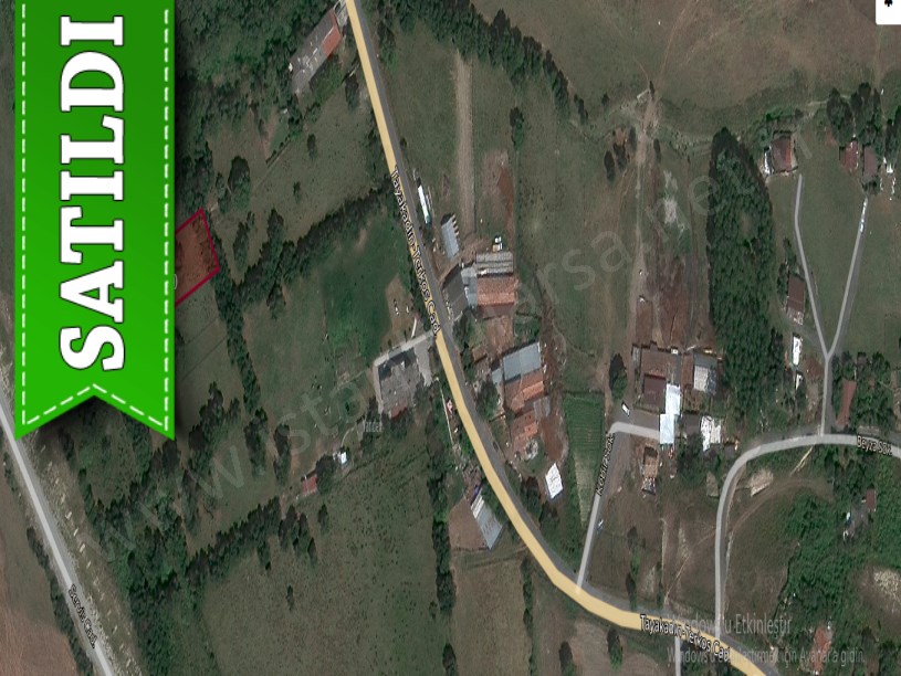 Arnavutköy Tayakadın Satılık Tarla , 1,600 m2 Müstakil Yolu Var 