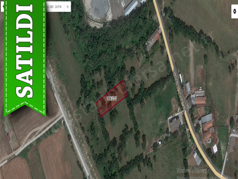 Arnavutköy Tayakadın Satılık Tarla , 1,600 m2 Müstakil Yolu Var 