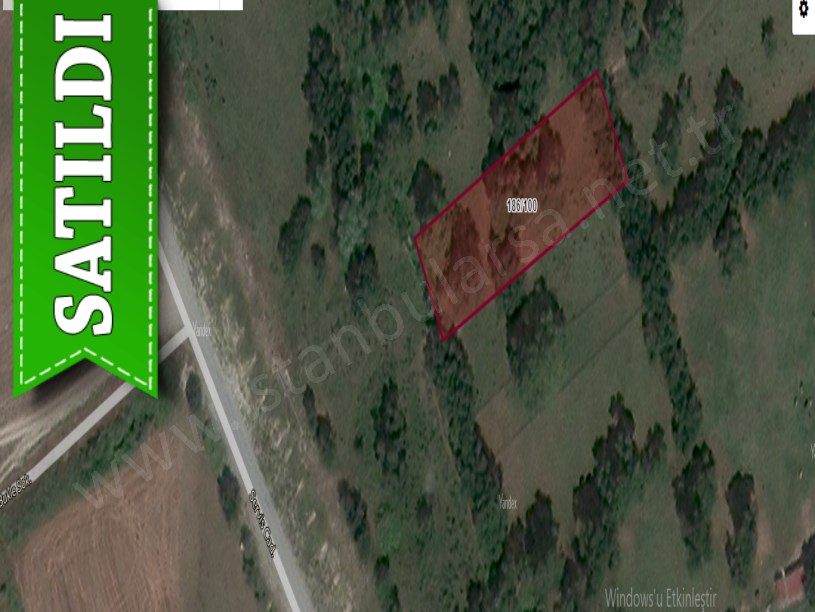 Arnavutköy Tayakadın Satılık Tarla , 1,600 m2 Müstakil Yolu Var 