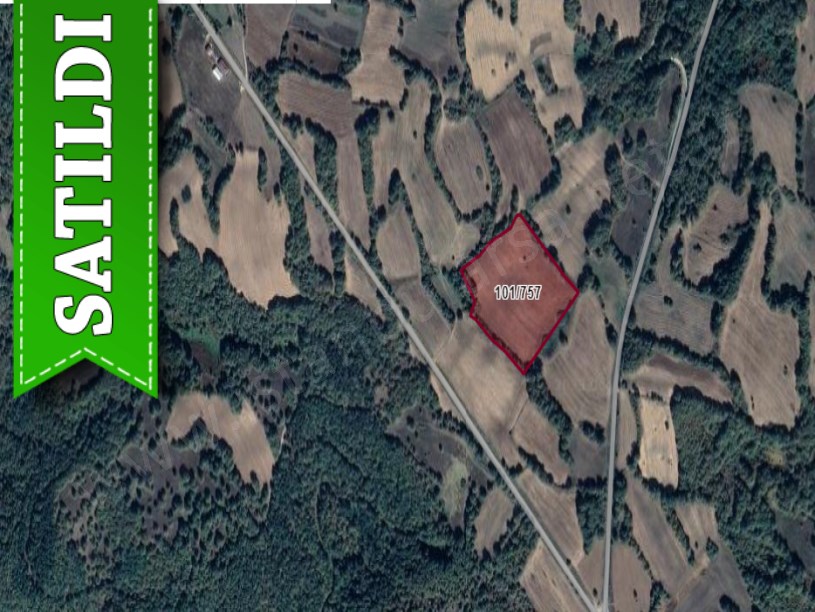 Kırklareli Kofçaz Ahmetler Köyünde Satılık Arsa ,1,798 m2 Hisseli