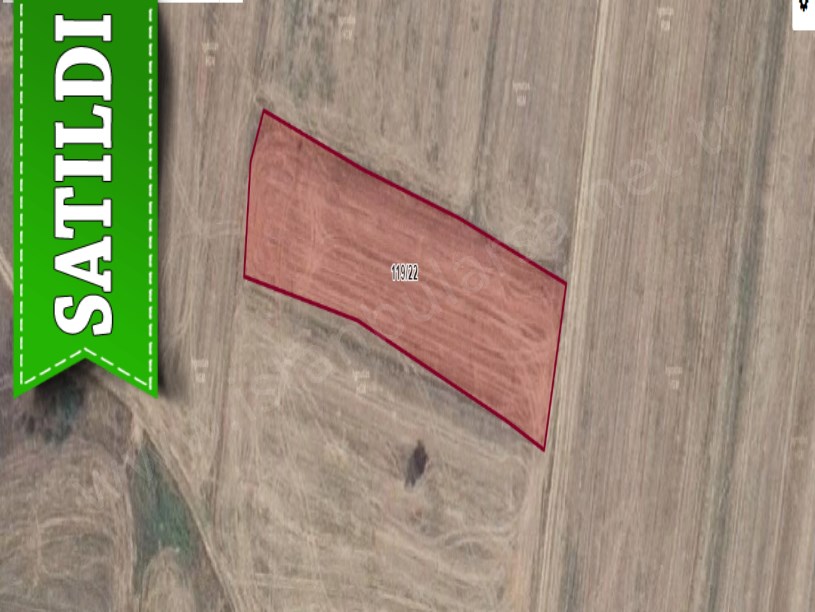 Edirne Uzunköprü Kavacık Köyünde Satılık Arsa , 983 M2 Yolu Var Hisseli