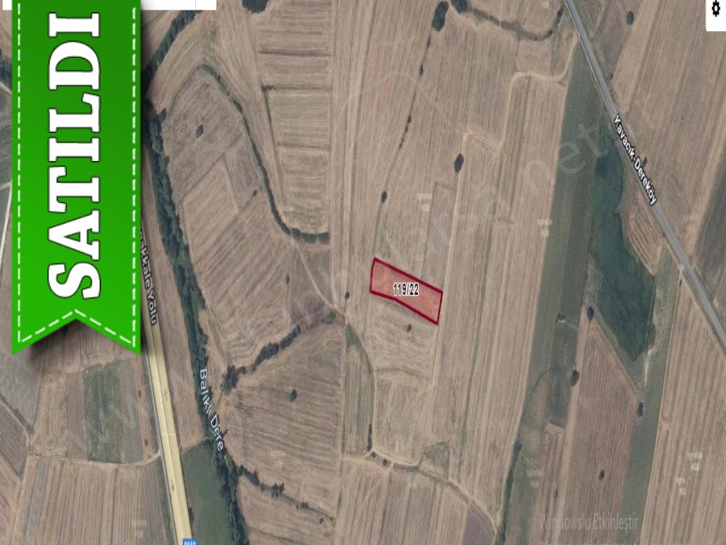 Edirne Uzunköprü Kavacık Köyünde Satılık Arsa , 983 M2 Yolu Var Hisseli