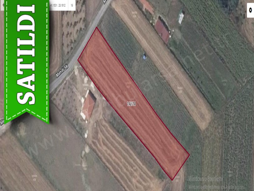 Silivri Seymende Satılık Arsa , 517 m2 Yolu Var Evlere Yakın 