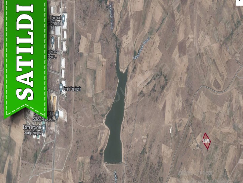 Edirne Süloğlu Sülecik Köyünde Satılık Arsa , 292 m2 Yolu Var Hisseli 