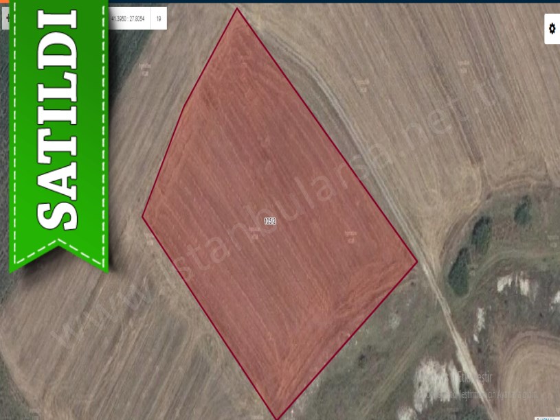 Tekirdağ Saray Kurtderede Satılık Arsa , 250 M2 Yolu Var Hisseli