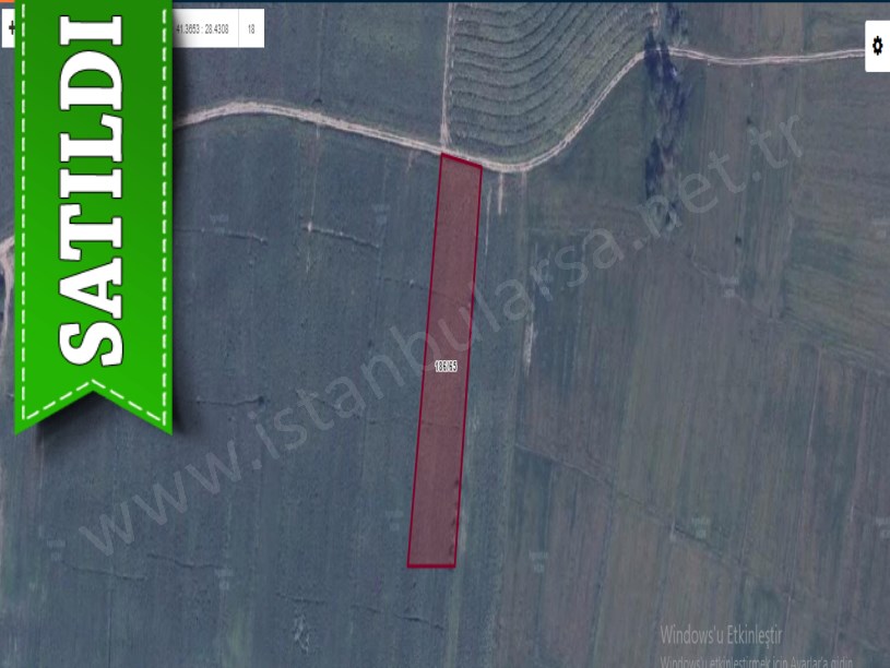 Çatalca Çiftlikköyde Satılık Arsa , 357 M2 Yolu Var Hisseli