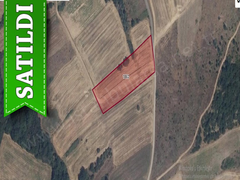 Edirne  Uzunköprü Başağılda Satılık Arsa , 258 M2 Yolu Var Hisseli 