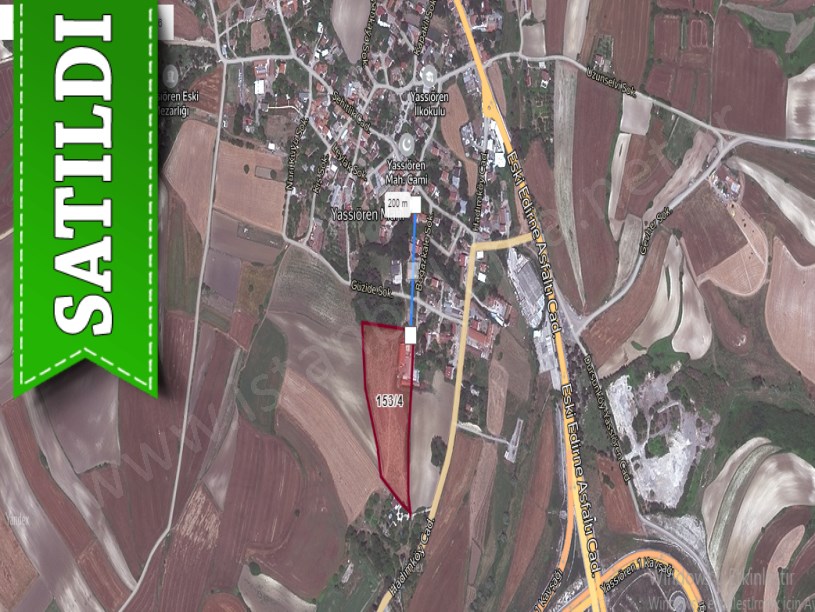 Arnavutköy Yassıörende Satılık Arsa , 970 m2 Köy İçi Yolu Var