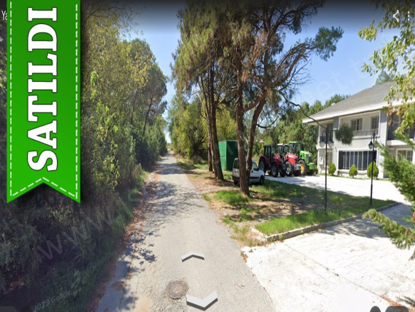 Arnavutköy Yassıörende Satılık Arsa , 970 m2 Köy İçi Yolu Var