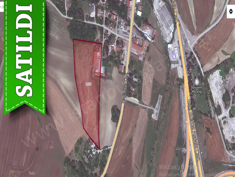 Arnavutköy Yassıörende Satılık Arsa , 970 m2 Köy İçi Yolu Var