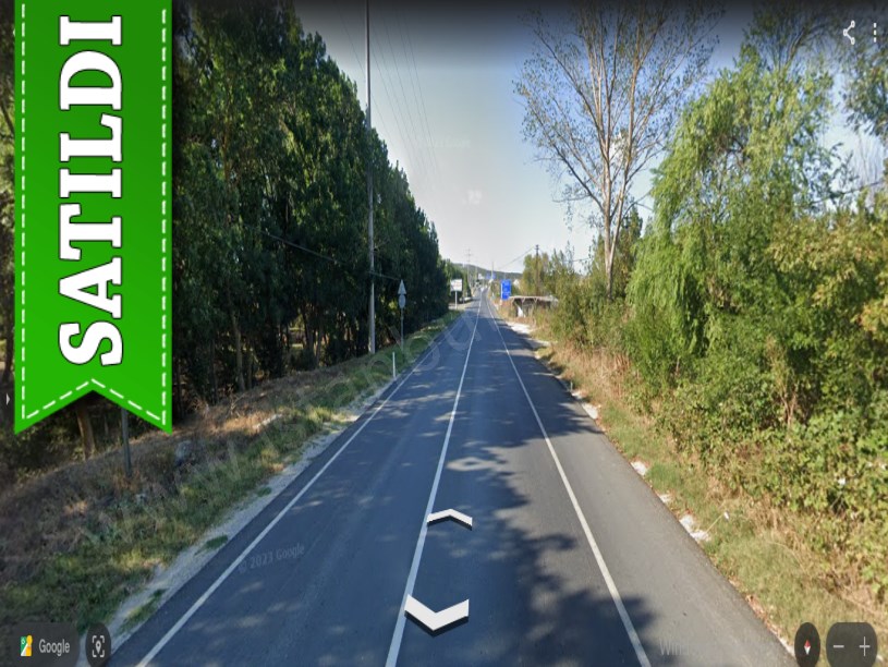 Çatalca Subaşında Satılık Arsa , 300 M2 Yolu Var Evlerin Yakını Çevrili