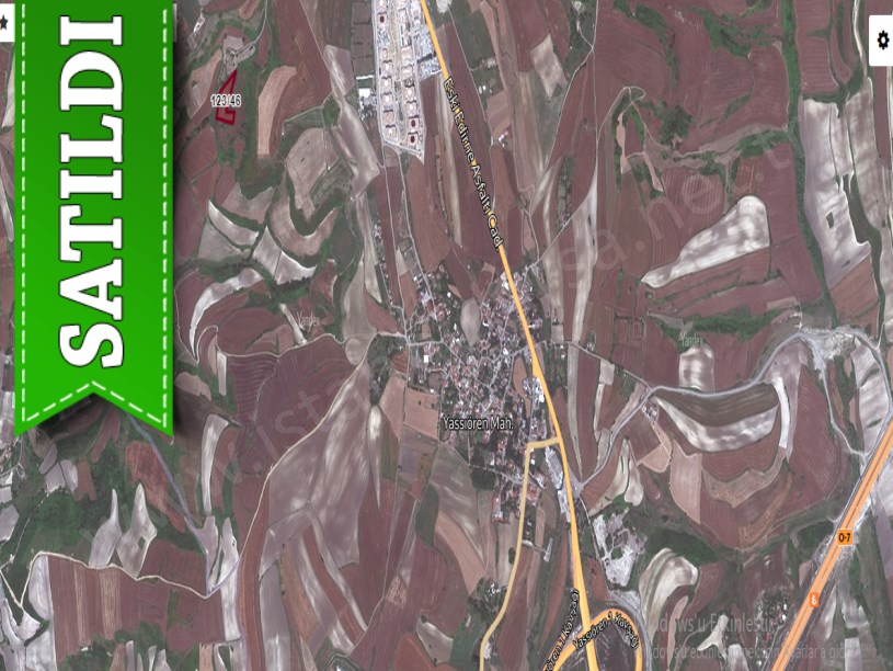 Arnavutköy Yassıörende Satılık Arsa , 686 m2 Hisseli 