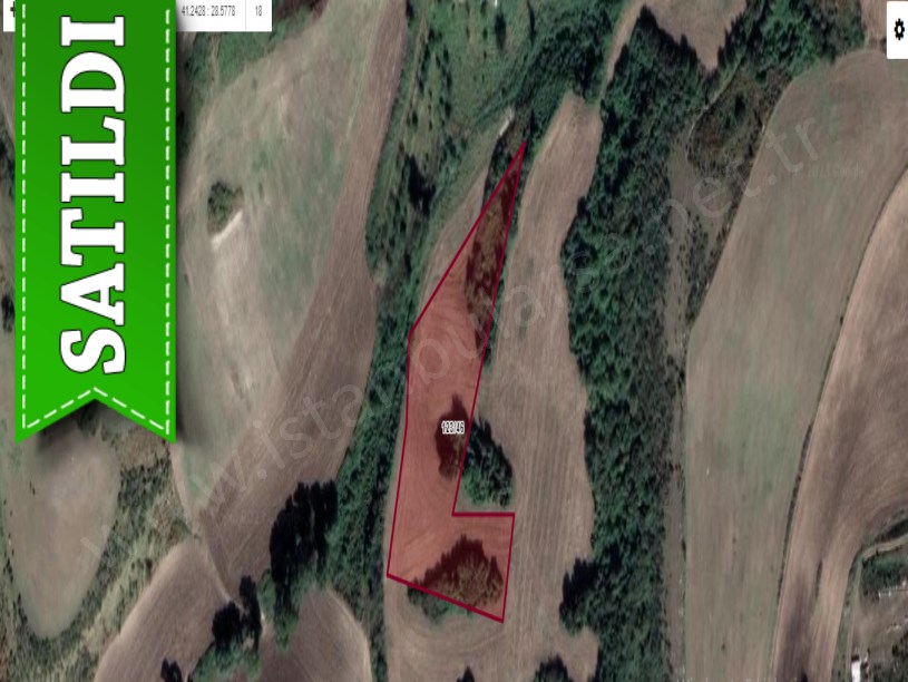 Arnavutköy Yassıörende Satılık Arsa , 686 m2 Hisseli 