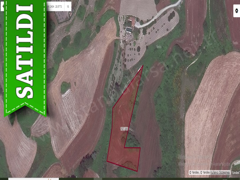 Arnavutköy Yassıörende Satılık Arsa , 686 m2 Hisseli 