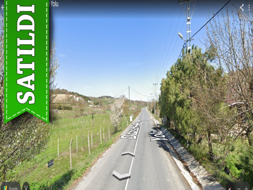 Arnavutköy Boyalıkta Satılık Arsa , 583 M2 Evlerin Yakını Yolu Var Hisseli