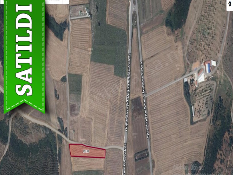 Silivri Değirmenköyde Satılık Arsa , 938 m2 Yolu Var Hisseli