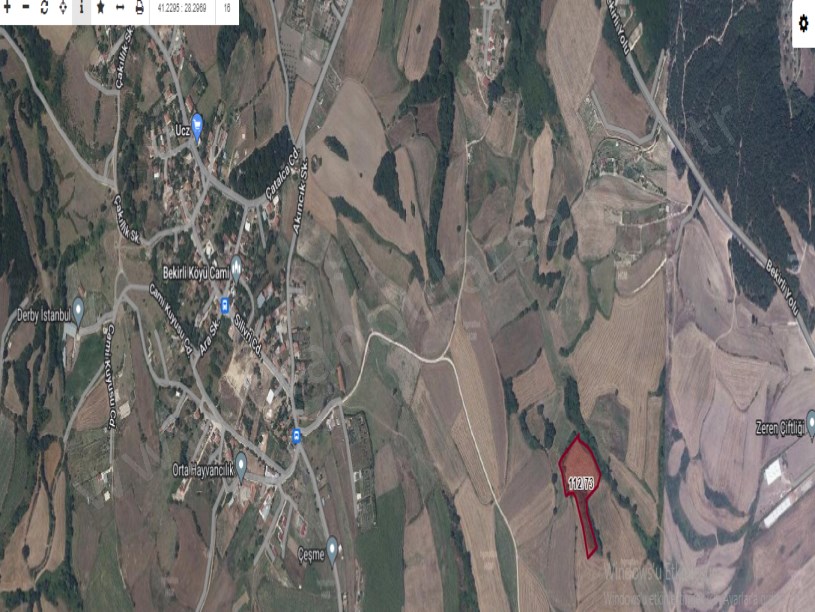 Silivri Bekirlide Satılık Tarla , 9,623 m2 Müstakil Yolu Var 