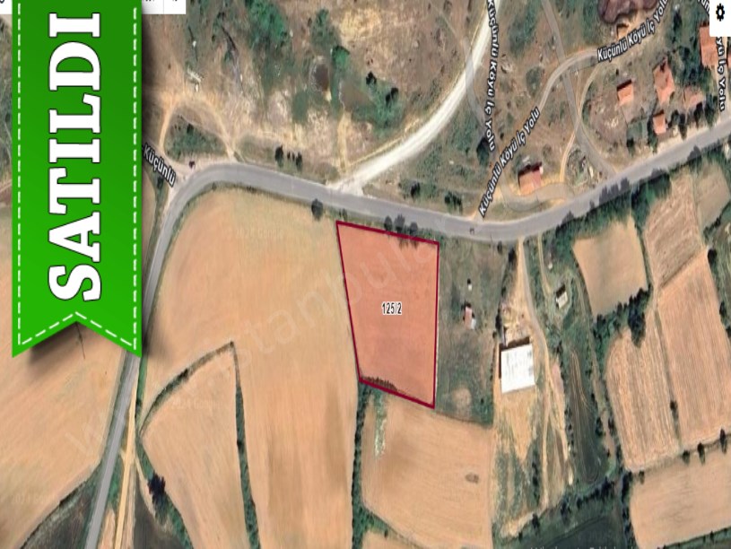 Edirne Lalapaşa Küçünlü Köyünde Satılık Tarla , 4,077 m2 Asfalta Cephe İmarlı Müstakil