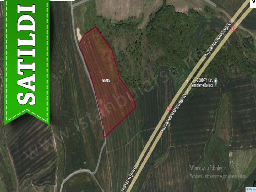 Arnavutköy Boyalıkta Satılık Arsa , 118 M2 Yolu Var 