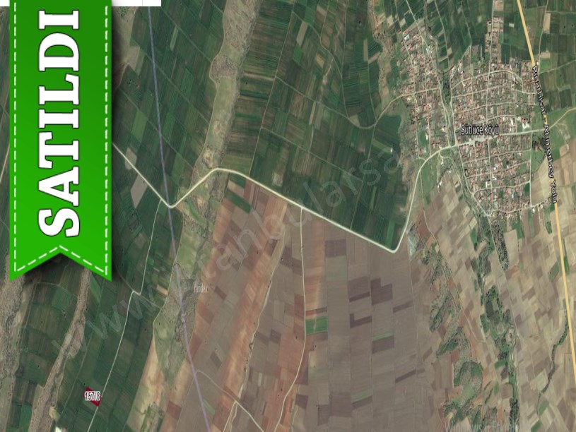 Kırklareli Pınarhisar Sütlüce Satılık Arsa , 450 m2 Yolu Var Hisseli 