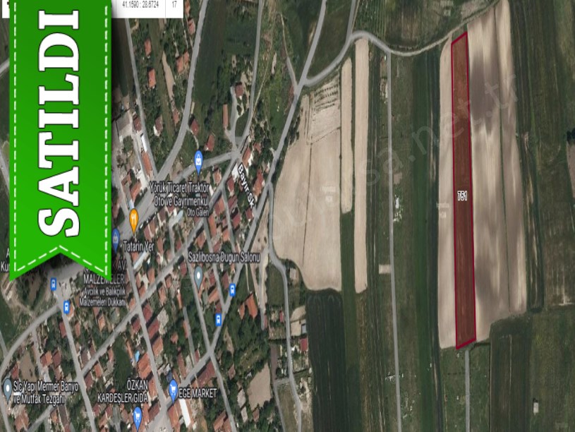 Arnavutköy Sazlıbosnada Satılık Arsa , 680 M2 Yolu Var Evlerin Yakını 