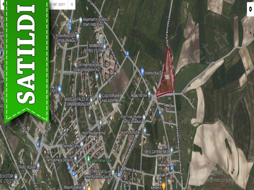 Arnavutköy Hadımköyde Satılık Arsa , 240 M2 Cadde Cephe Çevrili 