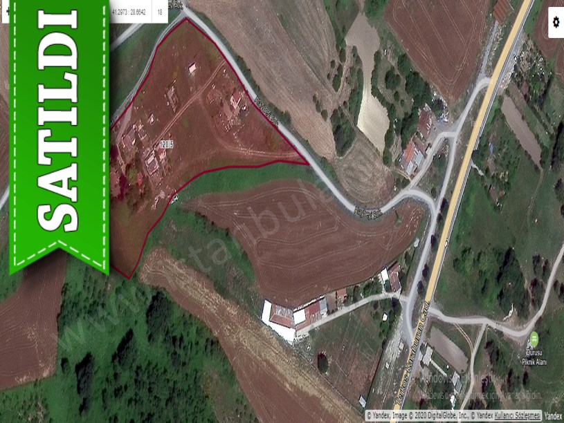 Arnavutköy Baklalıda Satılık Arsa , 205 M2 Yolu Var Hisseli