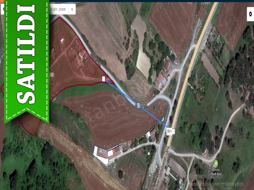 Arnavutköy Baklalıda Satılık Arsa , 205 M2 Yolu Var Hisseli