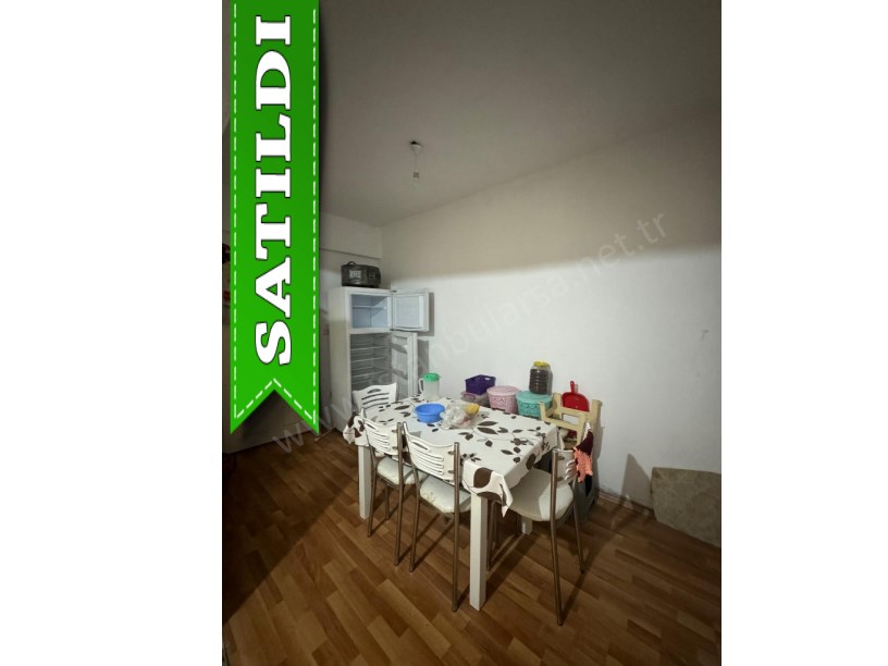 Arnavutköy Çardaktepede Satılık Daire , Yüksek Giriş 2+1 Krediye Uygun