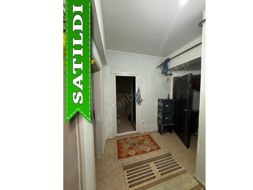Arnavutköy Çardaktepede Satılık Daire , Yüksek Giriş 2+1 Krediye Uygun