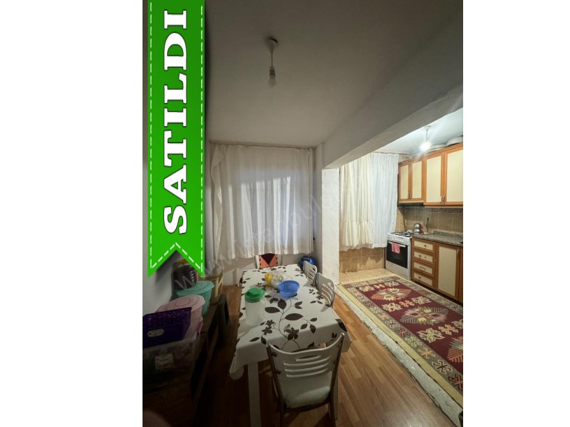 Arnavutköy Çardaktepede Satılık Daire , Yüksek Giriş 2+1 Krediye Uygun