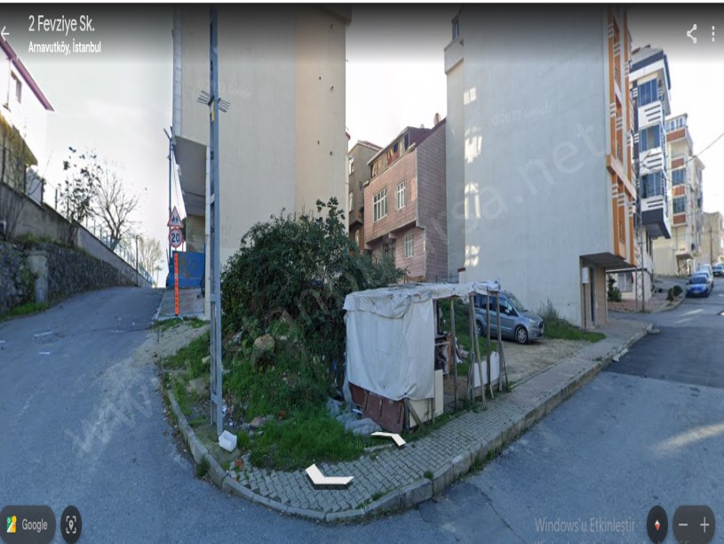 Arnavutköy İslambeyde Satılık Arsa , 244 M2 KöşeBaşı  Kat İmarlı