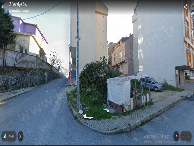 Arnavutköy İslambeyde Satılık Arsa , 244 M2 KöşeBaşı  Kat İmarlı