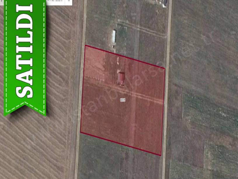 Silivri Balabanda Satılık Arsa , 250 M2 Hisseli Göl Manzaralı Yolu Var 