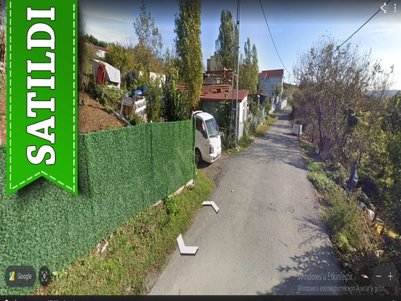 Arnavutköy Tayakadın Satılık Arsa , 250 m2 Çevrili Hisseli  Konut İmarlı