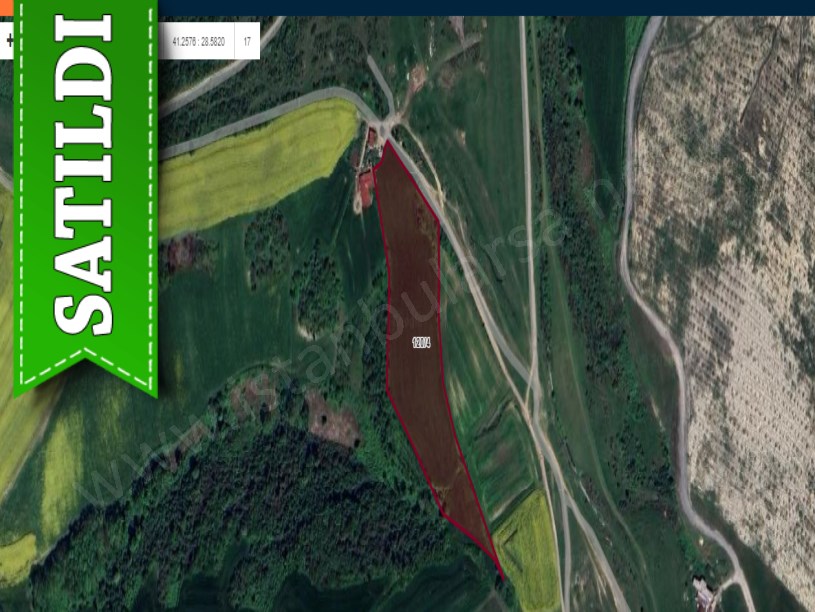 Arnavutköy Yassıörende Satılık Arsa , 229 m2 Yolu Var Hisseli