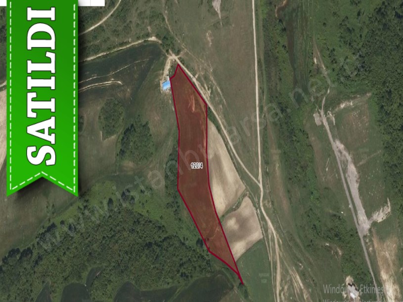 Arnavutköy Yassıörende Satılık Arsa , 229 m2 Yolu Var Hisseli