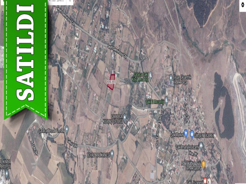 Çatalca Çakılda Satılık Arsa , 262 M2 Merkezde Evlerin Yakını Yolu Var