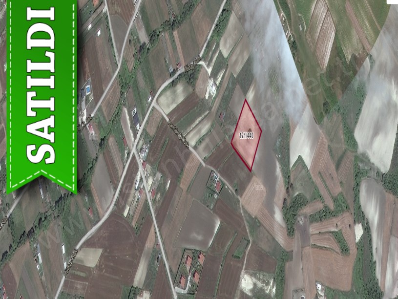 Çatalca Çanakçada Satılık Arsa , 541 M2 Merkezde Evlerin  Yakını 