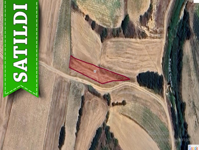 Kırklareli Merkez Kavakdere Köyü Satılık Tarla , 775 m2 Müstakil Yolu Var