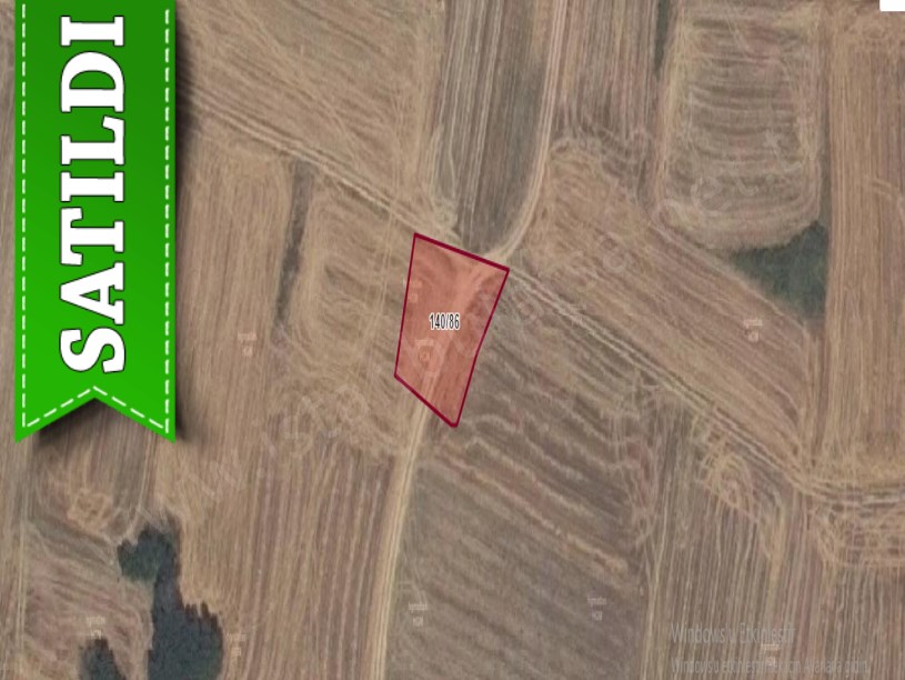 Kırklareli Babaeski Karahalil Köyünde Satılık Arsa , 700 M2 Müstakil Bağ Tapulu 